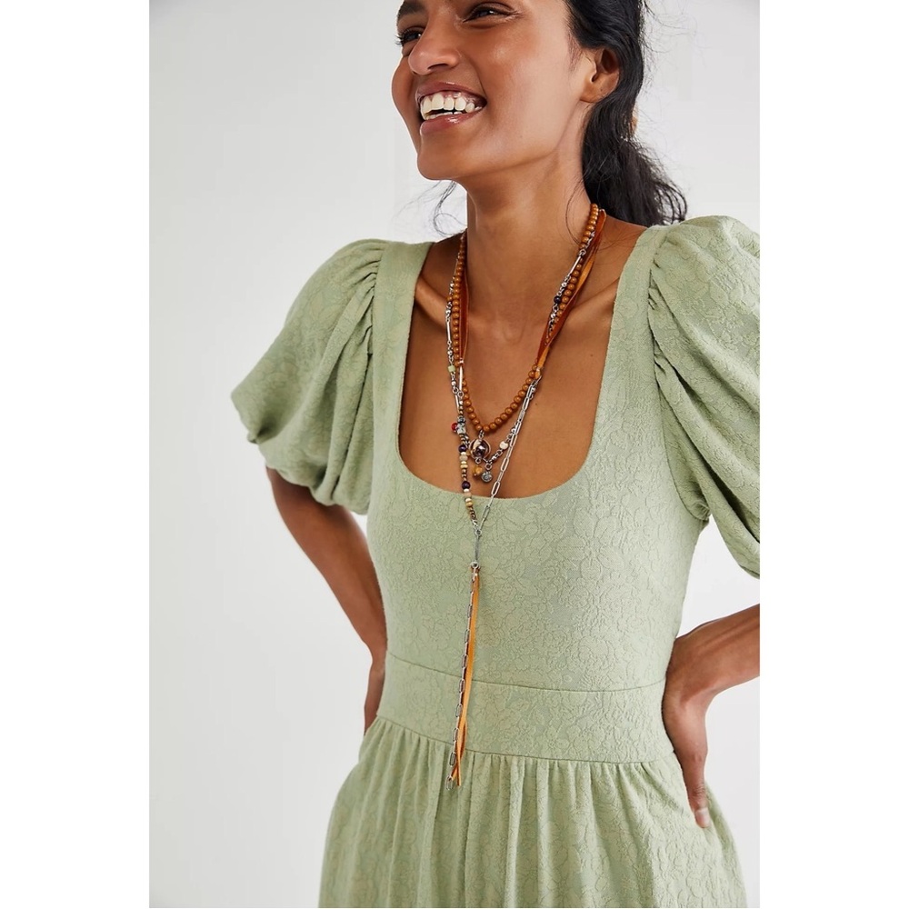 FreePeople Janice One Piece Elegant Green Puff Sleeve Jumpsuit NWT SZ M L - Picture 3 of 11